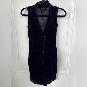 Black Velvet Plunging Deep V-Neck Choker Mini Dress🔥